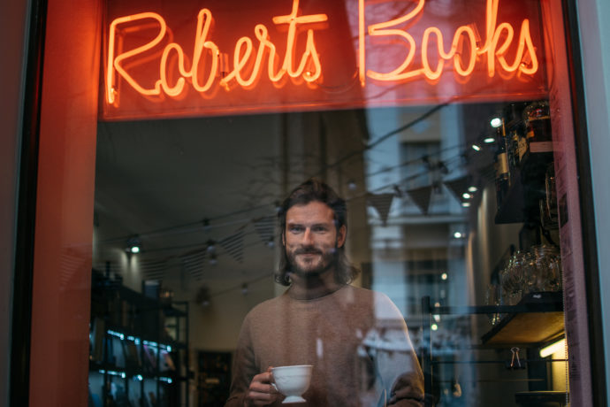 Edgars Lielausis: Robert’s Books – vieta, kur satikties literatūras mīļotājiem