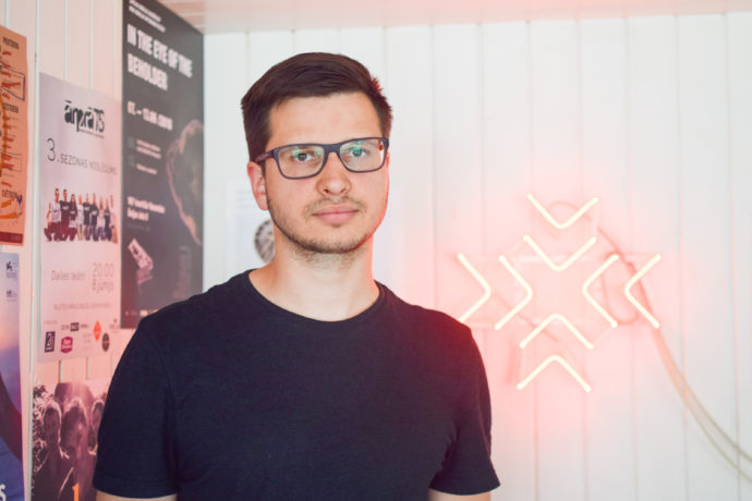 Valters Murāns – Reigys Ausmeņa Kebabs: mazliet tālāk no lielās burzmas, bet tuvu centram